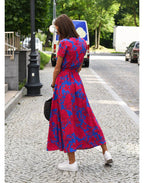 JULIA – Elegant Dress with a Sweetheart Neckline and Sculpting Silhouette